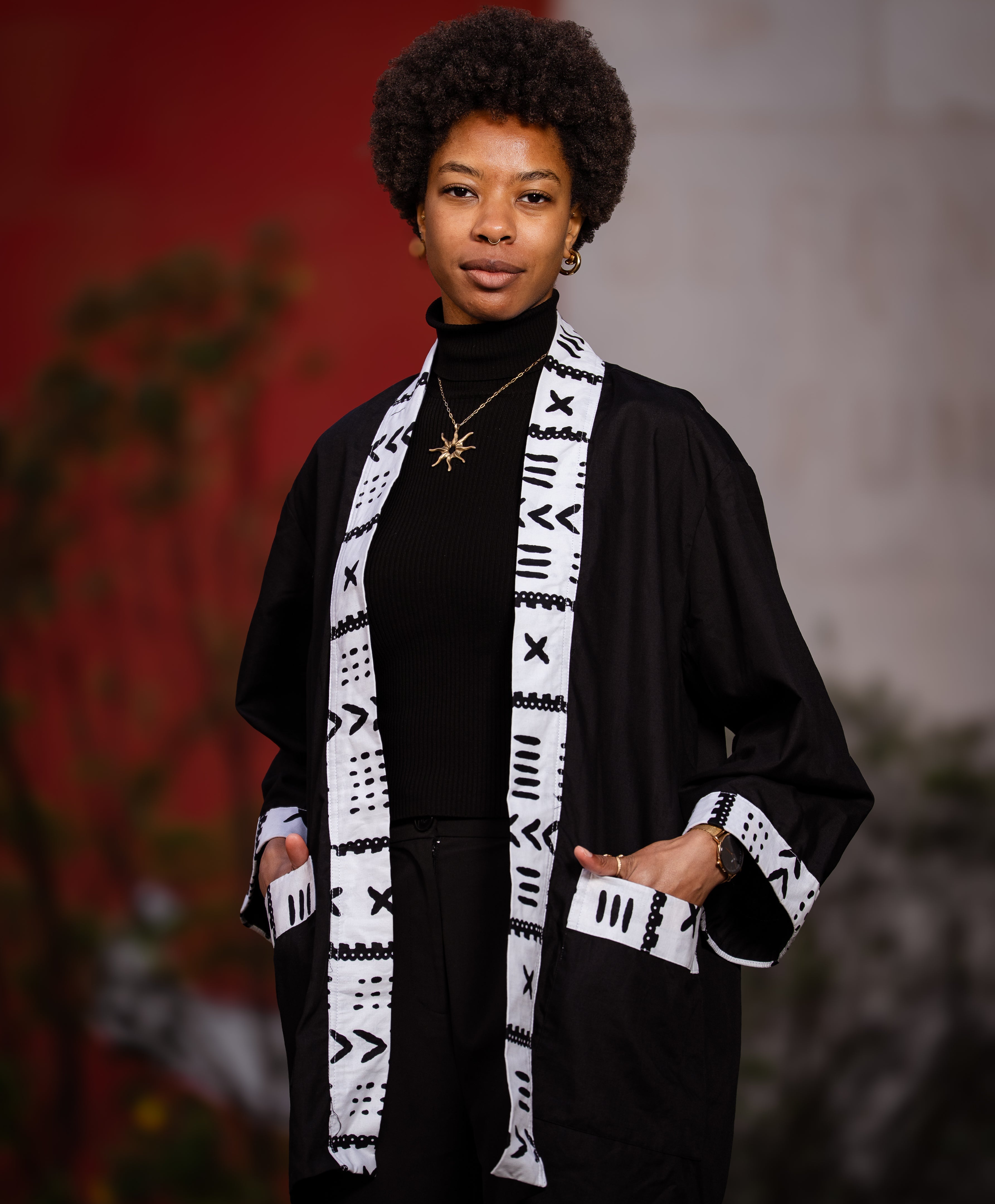 Kimono Africain : Comment le Porter au Quotidien et en Soirée