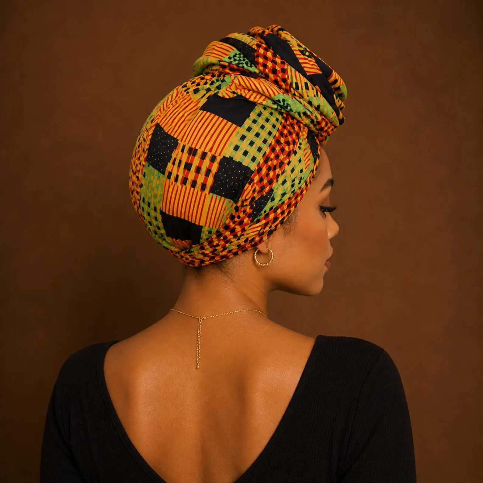 Turban Kente Glory Cissey Clothing vue de dos